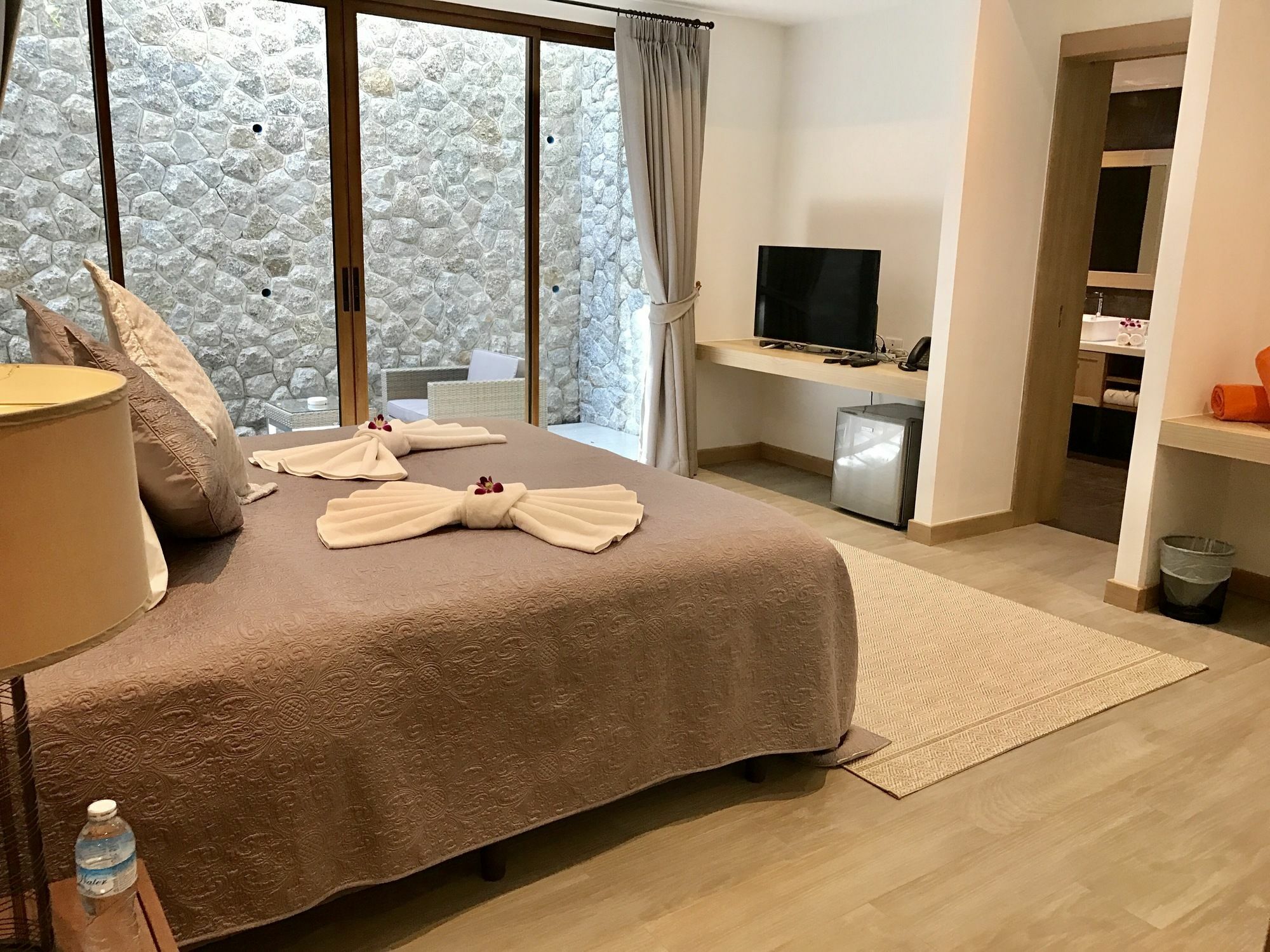 Baan Phu Prana Boutique Villa Сурин-Бич Экстерьер фото